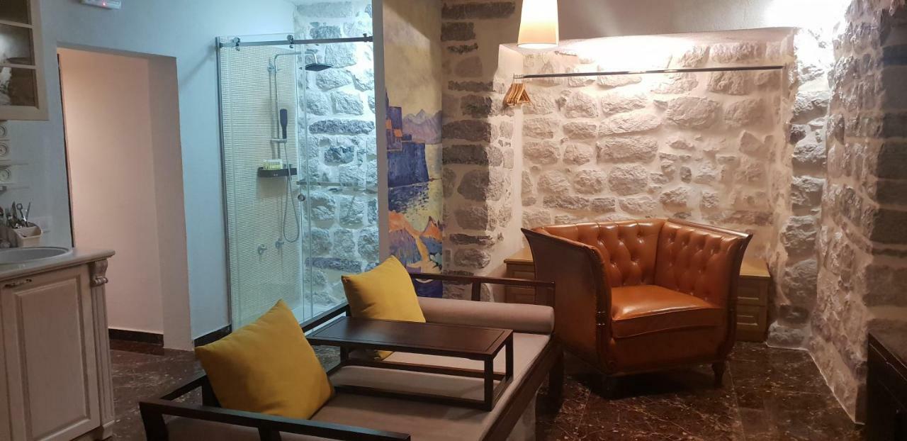 Apartmani Armonia ペラスト エクステリア 写真