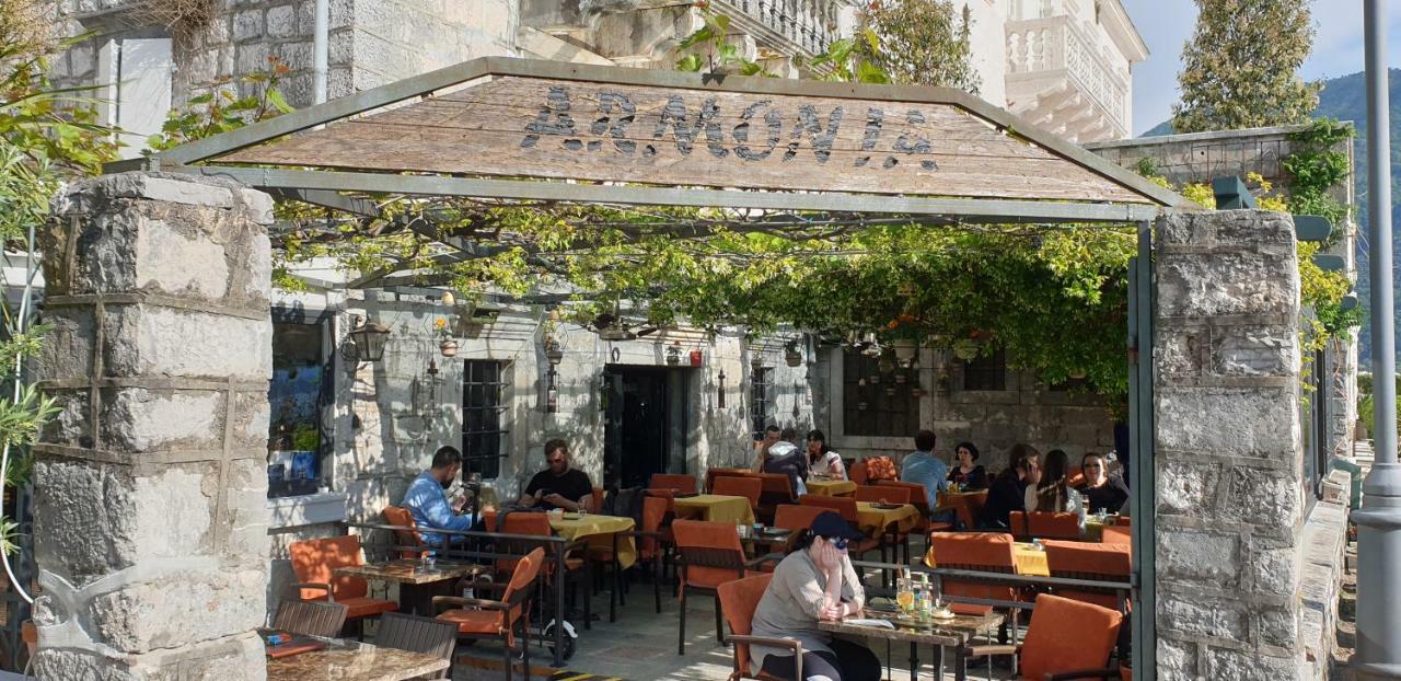 Apartmani Armonia ペラスト エクステリア 写真